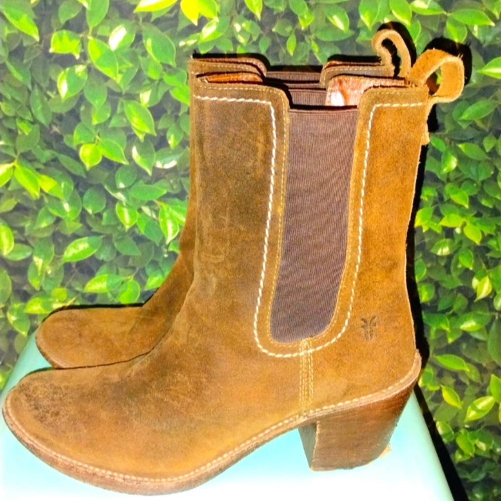 Gorgeous Rustic Brown Suede Ankle Frye Cowboy Boots Sz 7
